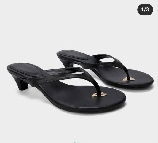 Nadia Kitten Heel