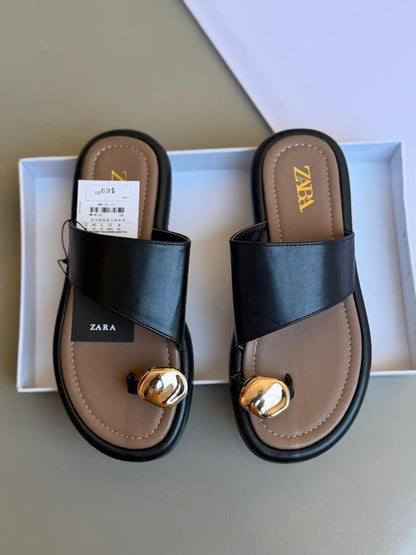Ola Flat