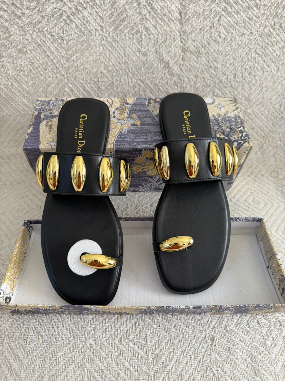 Veya Sandal