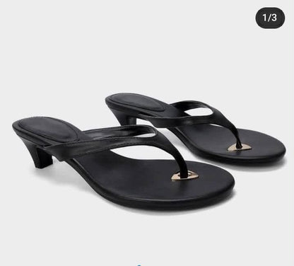 Nadia Kitten Heel
