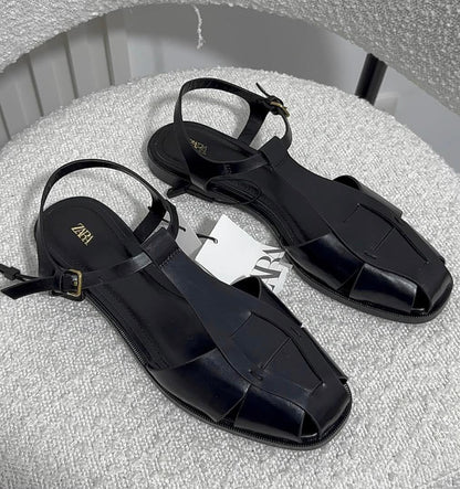 Priya Sandal