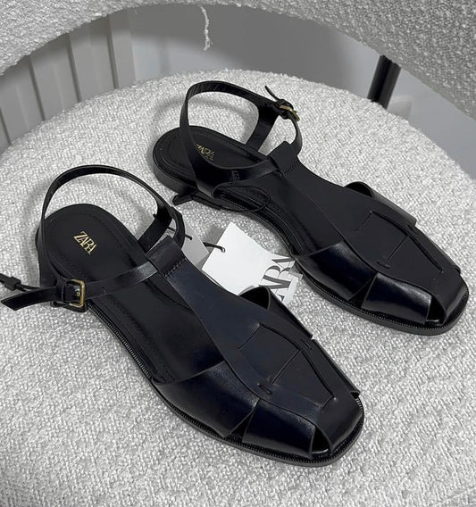 Priya Sandal